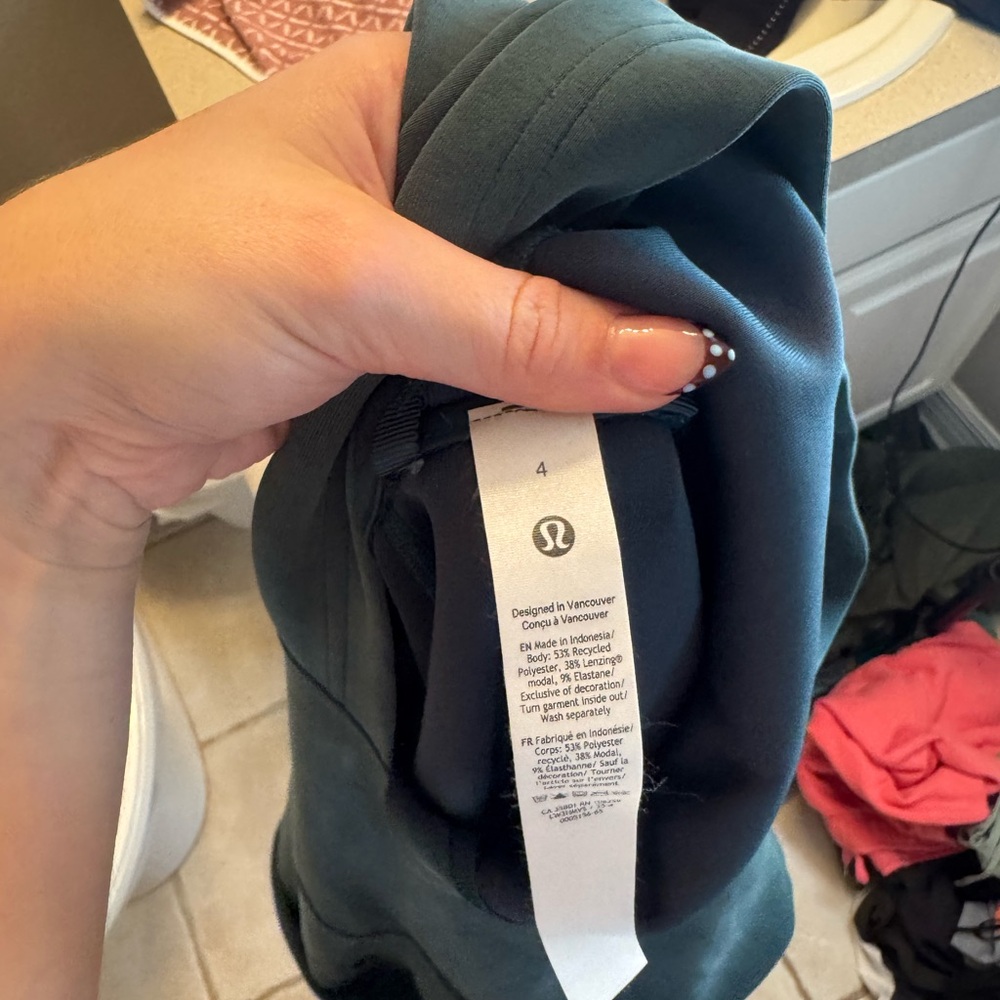 Lululemon SoftStreme Storm Teal Hoodie - Picture 4 of 4